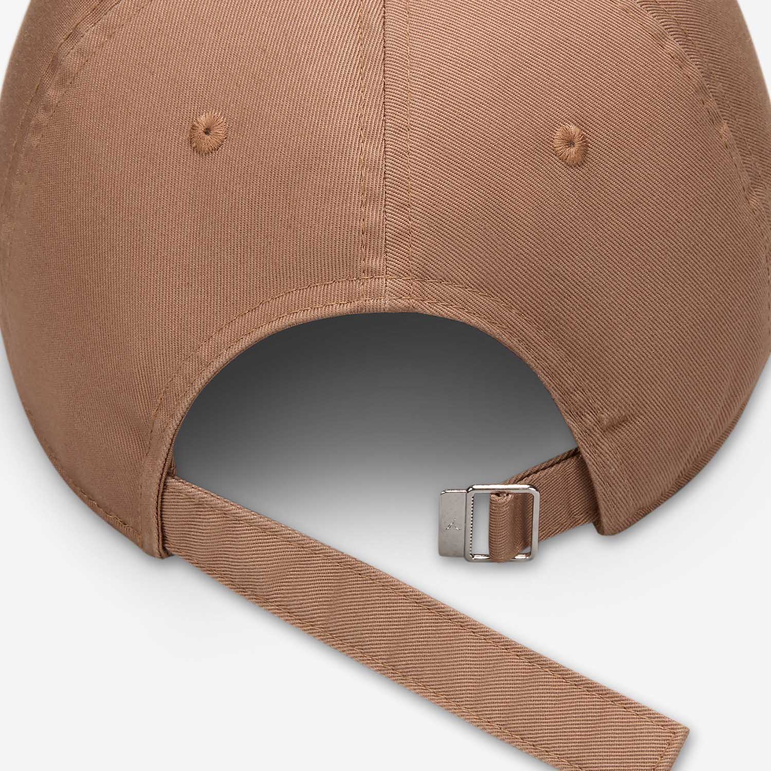 Gorra de béisbol con visera in - Sneakers reseña y precio